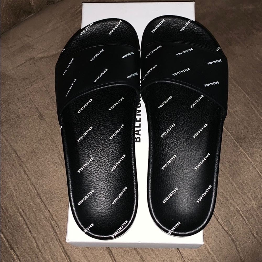 Balenciaga Pool Slides